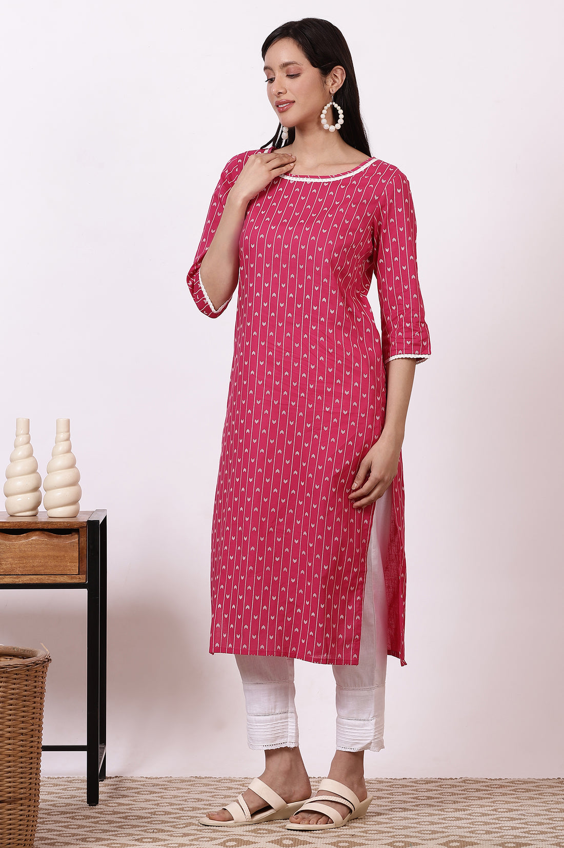 Pink Geometric Printed Pure Cotton Straight Kurta, Leggings and Dupatta Set