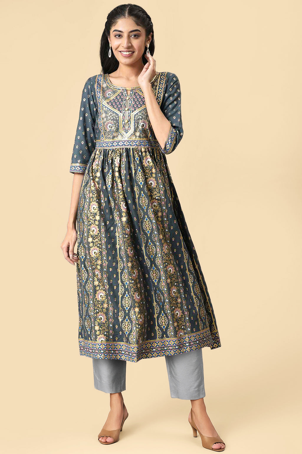 Grey Zari Embroidered and Sequins Straight Kurta and Trouser Set - XS