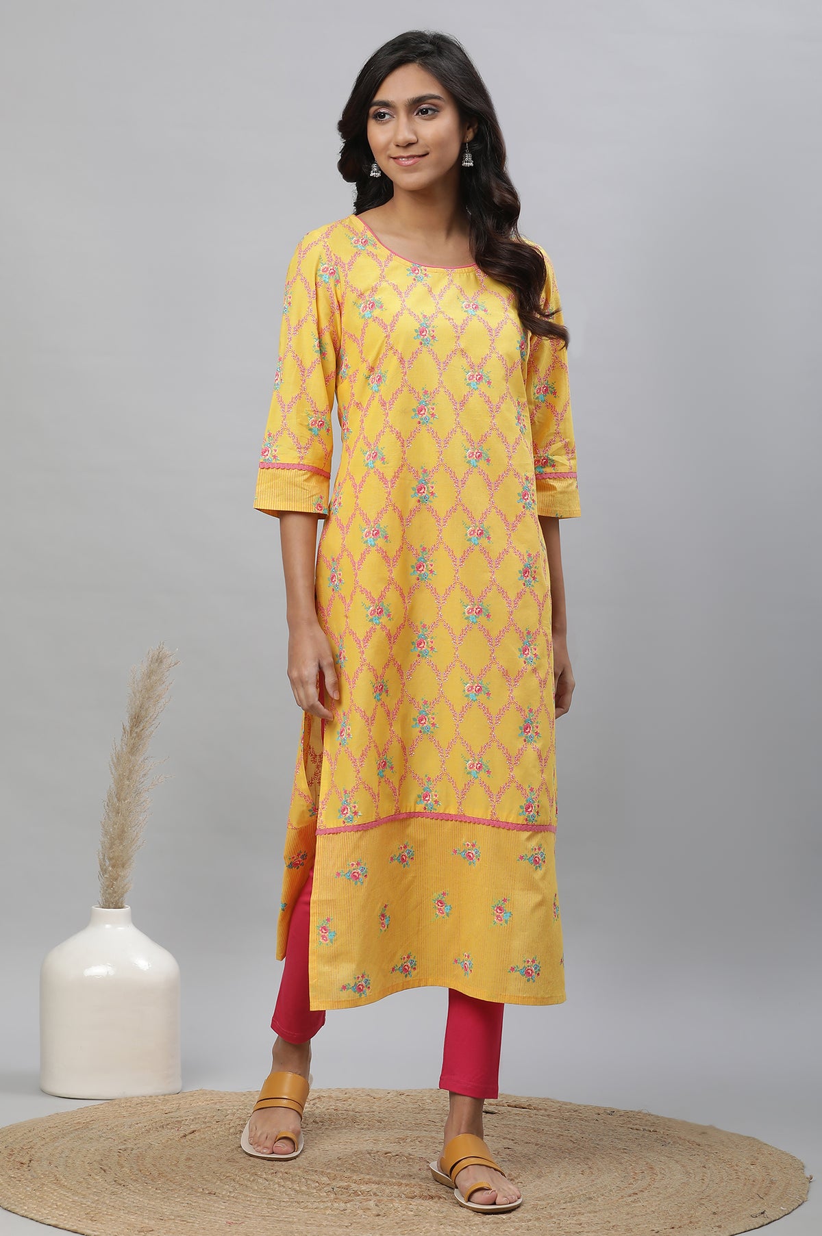 Yellow Floral Printed Pure Cotton Straight Kurta and Leggings Set - XS